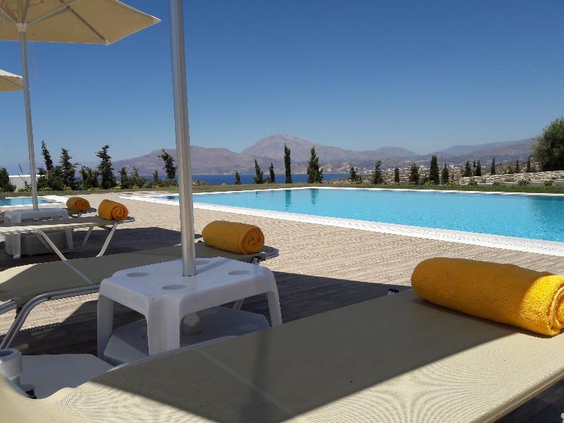 Orelia Cretan Villas & Deluxe Apartments 卡米拉日 外观 照片
